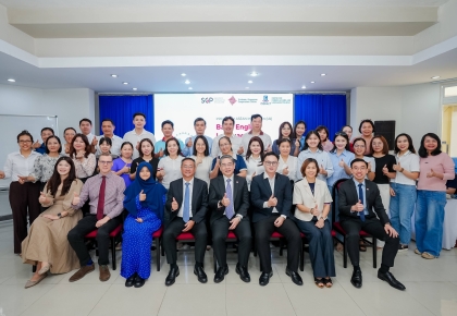 LỄ KHAI MẠC KHÓA HỌC NGÔN NGỮ VÀ KỸ NĂNG GIAO TIẾP TIẾNG ANH CƠ BẢN